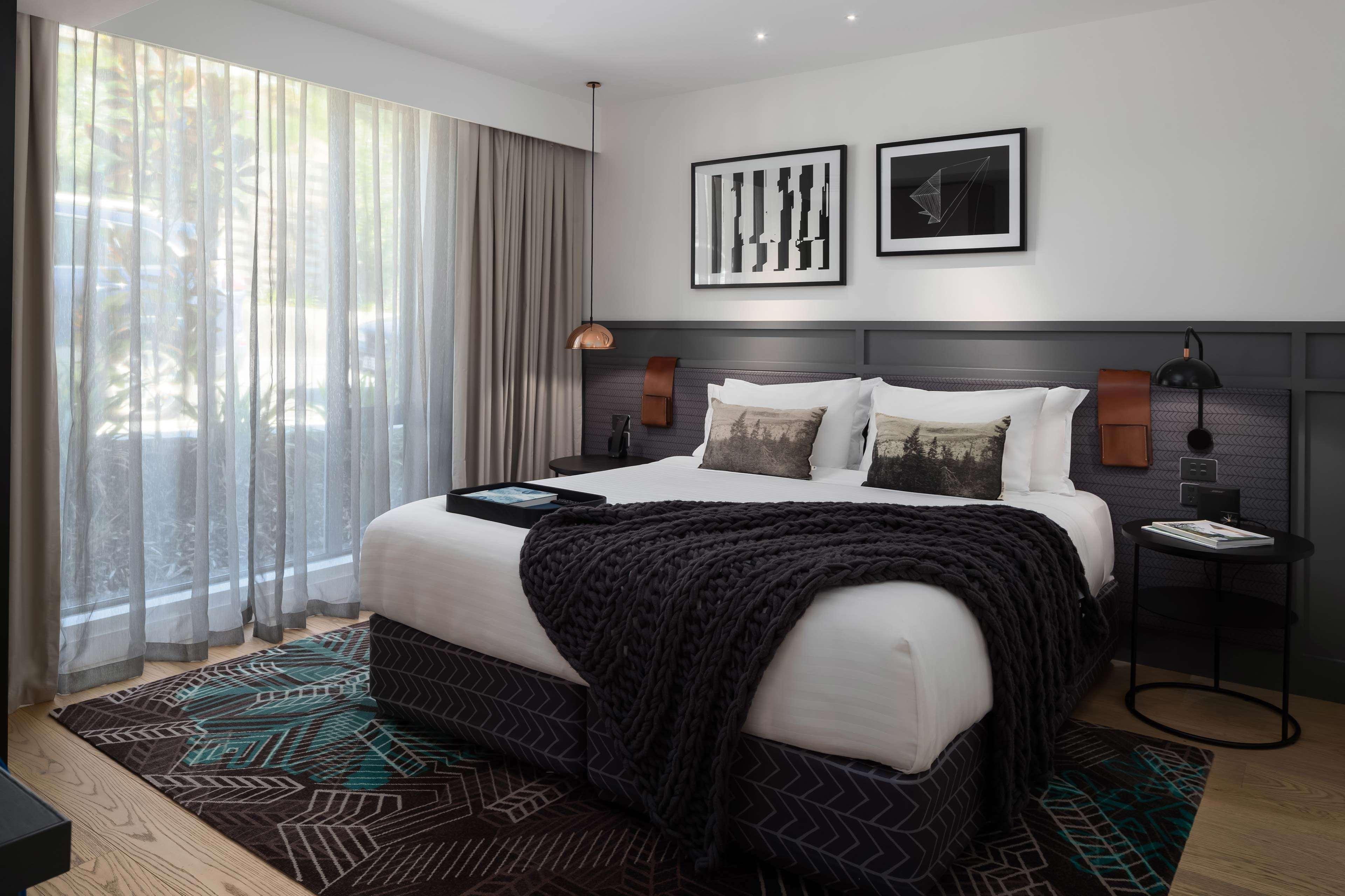 Qt Queenstown Eksteriør billede Deluxe Room